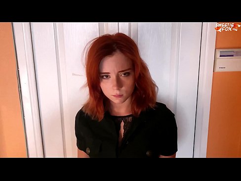 ❤️ Gwardja tas-Sigurtà Ikkastigat lil Pretty Woman għal Serq ta' Ħanut - Cum F'Ħalq Vidjow porn f'mt.porncomixone.ru ❌❤