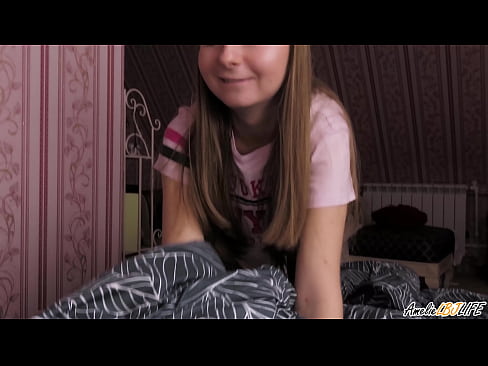 ❤️ Blondie Terda l-BFF tagħha Profondament u Gets Cum F'Ħalqha Vidjow porn f'mt.porncomixone.ru ❌❤